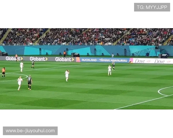 围绕国产足球集赞热潮全面探寻当代球迷线上互动与文化共创新趋势 围绕国产足球集赞热潮全面探寻当代球迷线上互动与文化共创新趋势